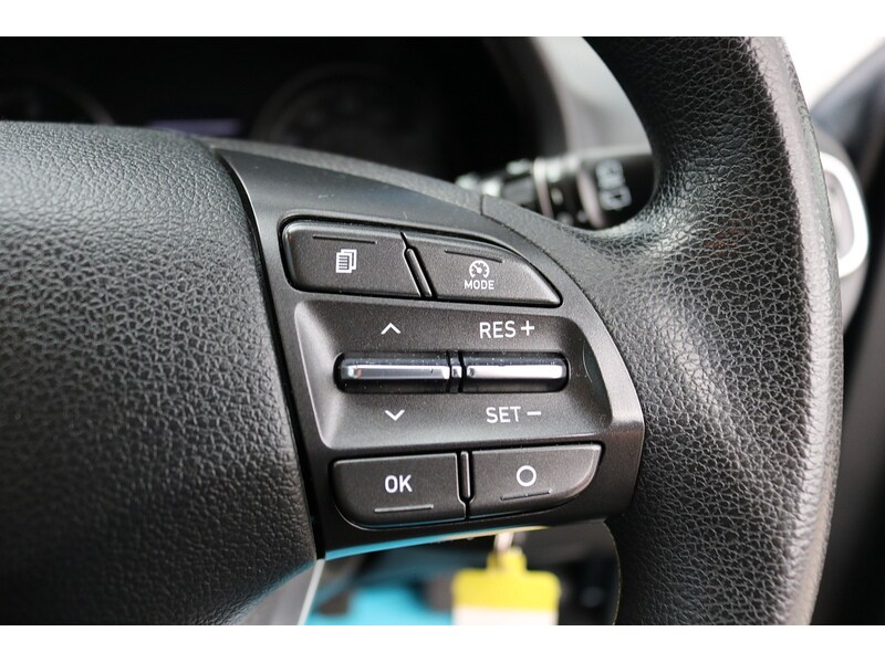 Used Hyundai i30 2018 for sale - 74449737: Photo 19