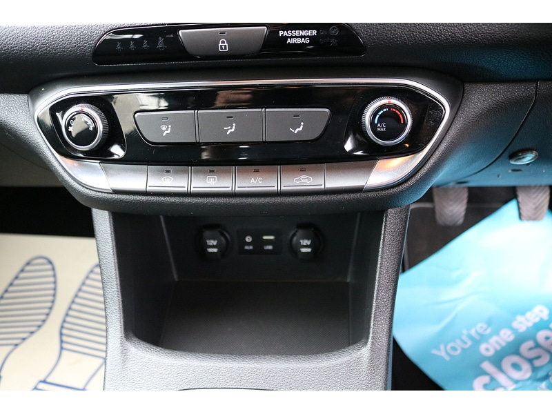 Used Hyundai i30 2018 for sale - 74449737: Photo 23