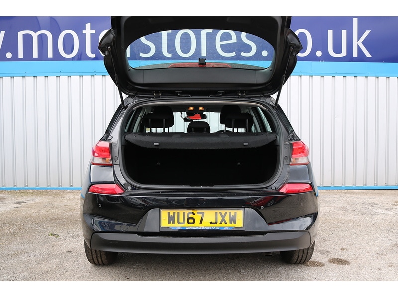 Used Hyundai i30 2018 for sale - 74449737: Photo 29