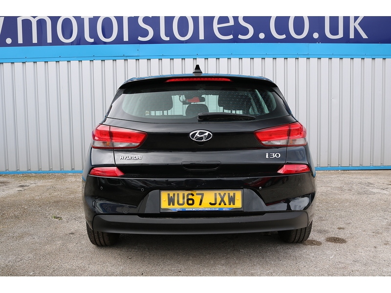 Used Hyundai i30 2018 for sale - 74449737: Photo 8