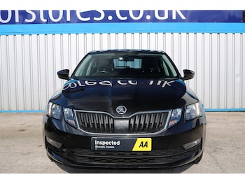 Used Skoda Octavia 2017 for sale - 75427436: Photo
