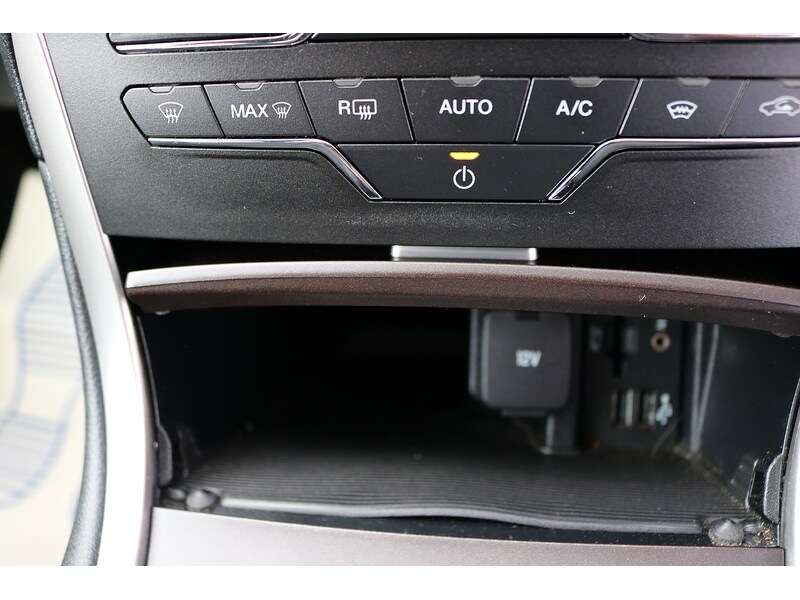 Used Ford S-Max 2015 for sale - 75427419: Photo 27