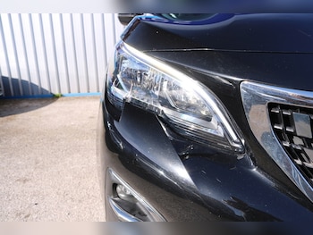 Used Peugeot 3008 2019 for sale - 78027209: Photo