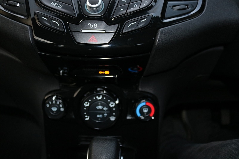 Used Ford Fiesta 2014 for sale - 78134702: Photo 24