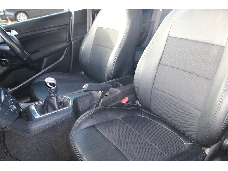 Used Peugeot 308 SW 2019 for sale - 75427433: Photo 16