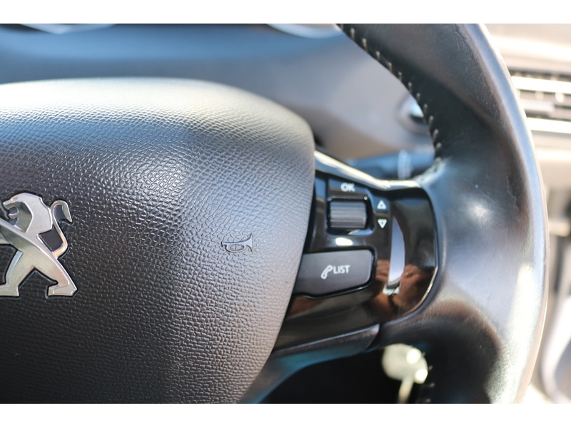 Used Peugeot 308 SW 2019 for sale - 75427433: Photo 22