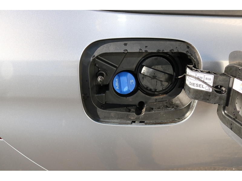 Used Peugeot 308 SW 2019 for sale - 75427433: Photo 39