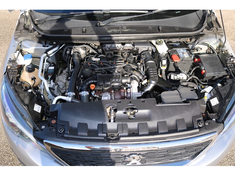 Used Peugeot 308 SW 2019 for sale - 75427433: Photo 41