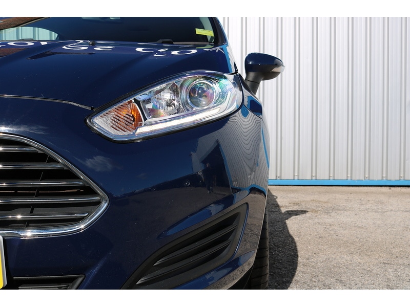 Used Ford Fiesta 2015 for sale - 75444899: Photo 4