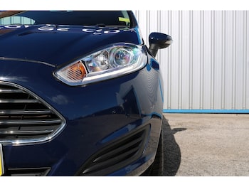 Used Ford Fiesta 2015 for sale - 75444899: Photo