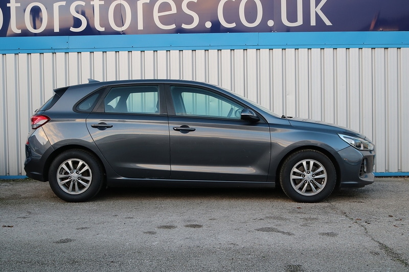 Used Hyundai i30 2017 for sale - 75427413: Photo 11