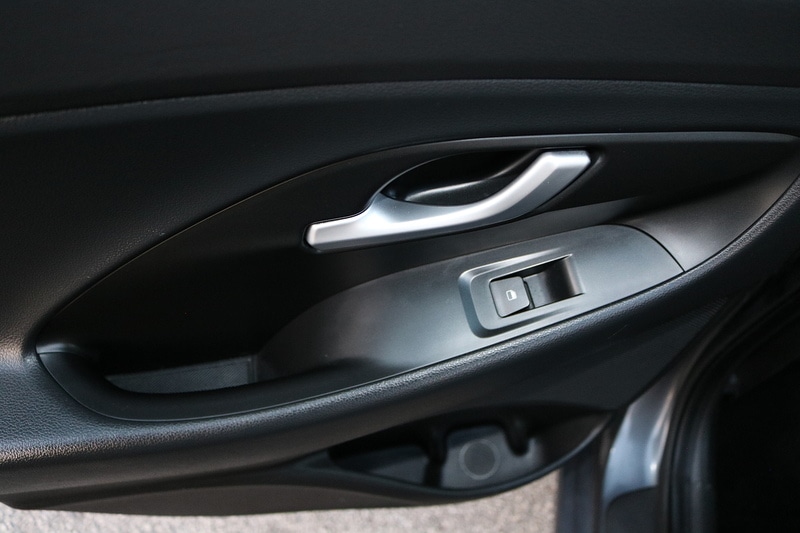 Used Hyundai i30 2017 for sale - 75427413: Photo 32