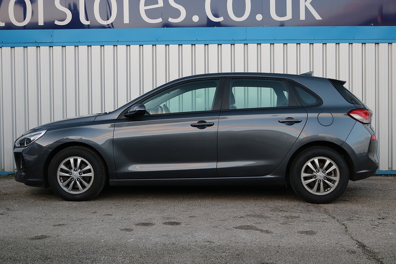 Used Hyundai i30 2017 for sale - 75427413: Photo 7