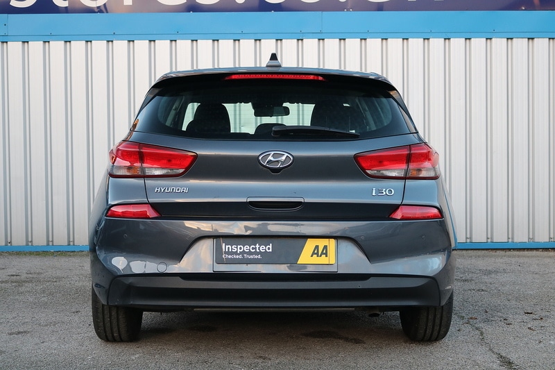 Used Hyundai i30 2017 for sale - 75427413: Photo 9