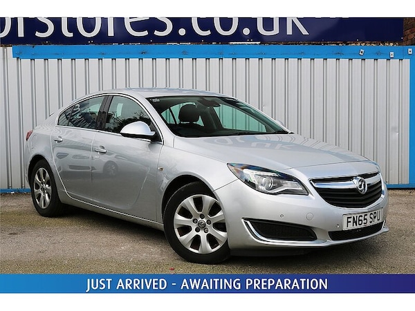 Used Vauxhall Insignia 2015 for sale - 74265678: Photo 1