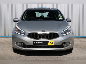 Used Kia Ceed 2015 for sale - 77318635: Photo