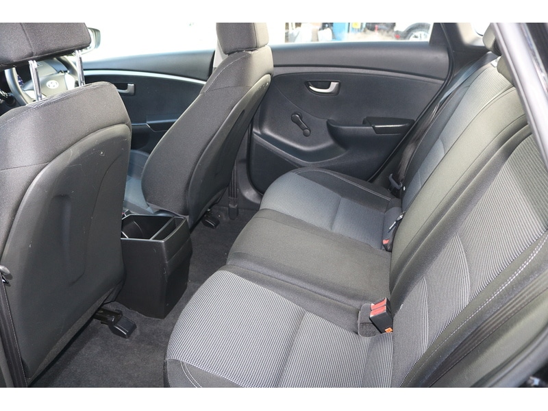 Used Hyundai i30 2015 for sale - 74538015: Photo 19