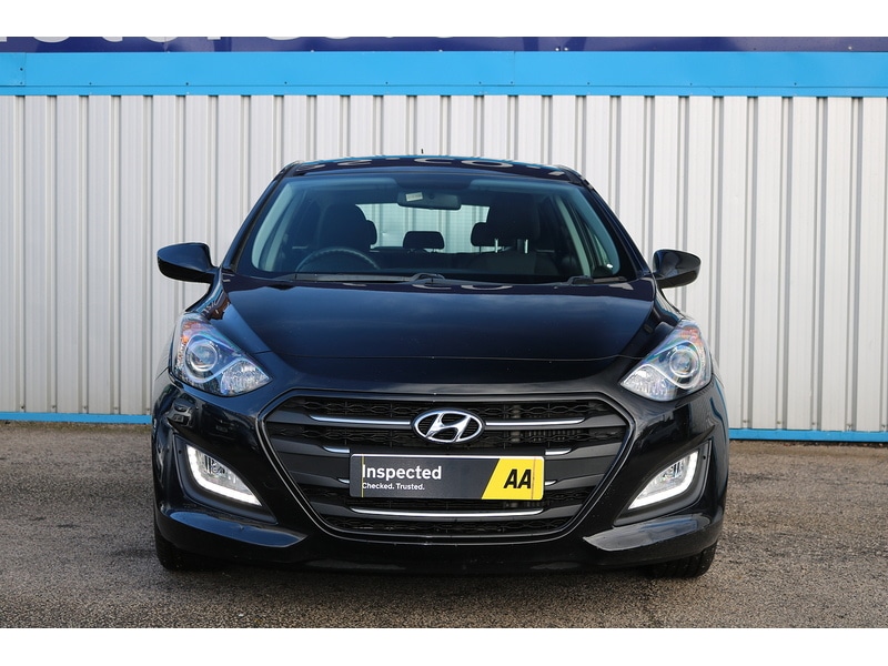 Used Hyundai i30 2015 for sale - 74538015: Photo 2