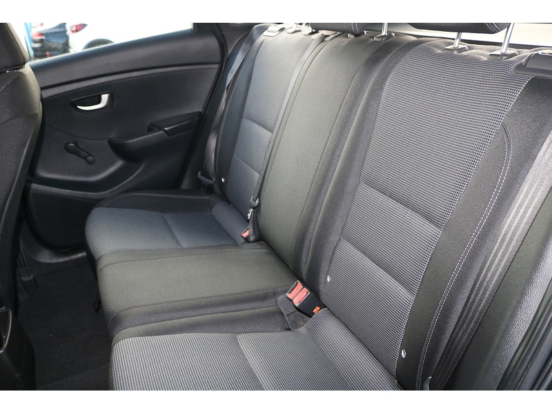 Used Hyundai i30 2015 for sale - 74538015: Photo 20