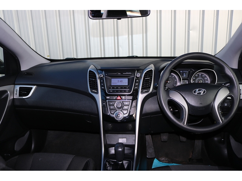 Used Hyundai i30 2015 for sale - 74538015: Photo 21