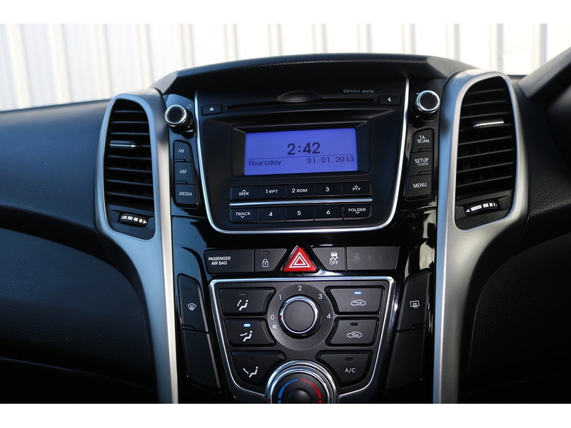 Used Hyundai i30 2015 for sale - 74538015: Photo 26