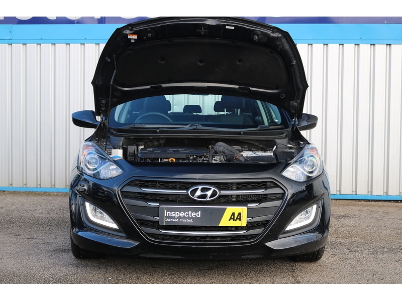 Used Hyundai i30 2015 for sale - 74538015: Photo 35