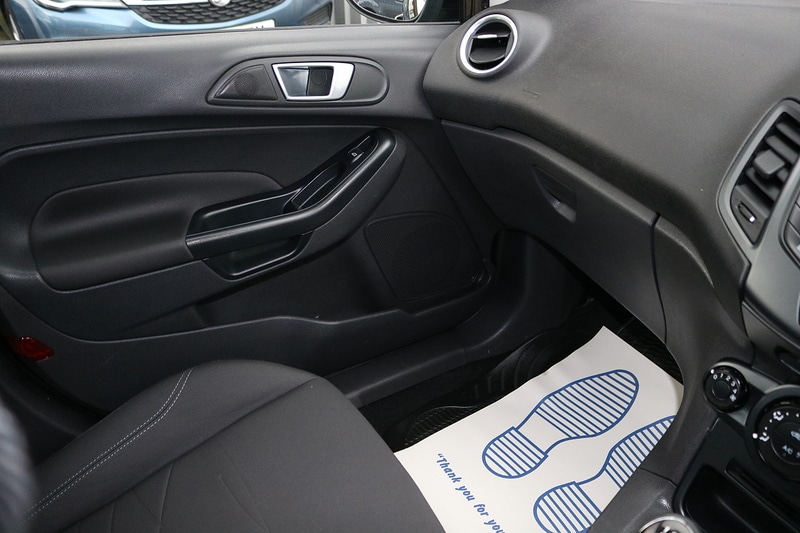 Used Ford Fiesta 2014 for sale - 76821308: Photo 30