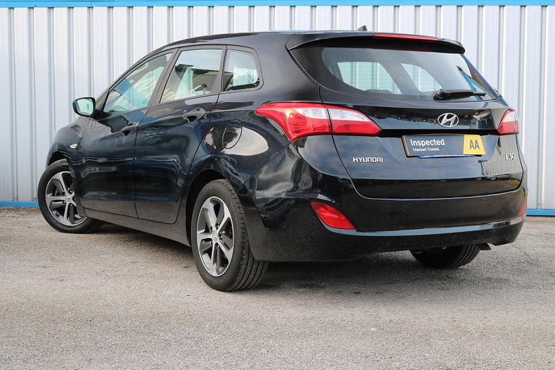 Used Hyundai i30 2015 for sale - 74449593: Photo 15