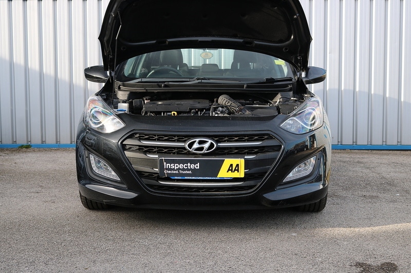 Used Hyundai i30 2015 for sale - 74449593: Photo 4