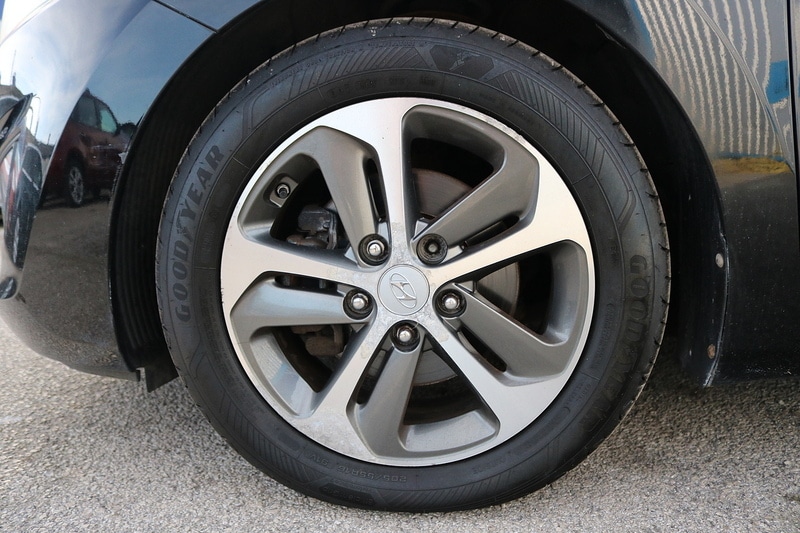 Used Hyundai i30 2015 for sale - 74449593: Photo 8