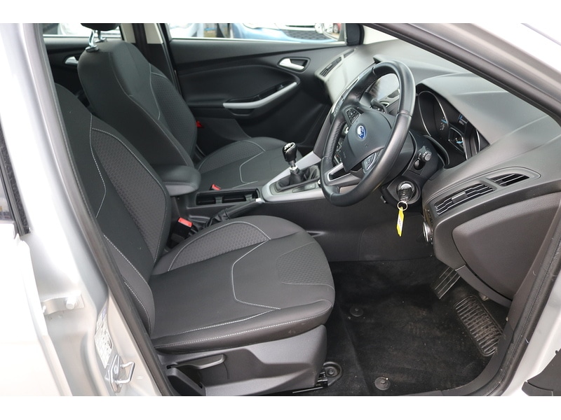 Used Ford Focus 2016 for sale - 74265573: Photo 13