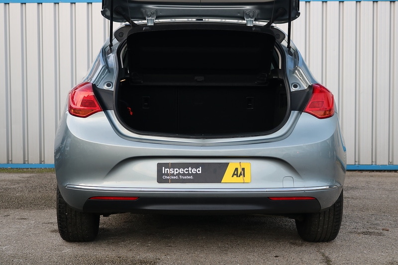 Used Vauxhall Astra 2014 for sale - 74265792: Photo 32