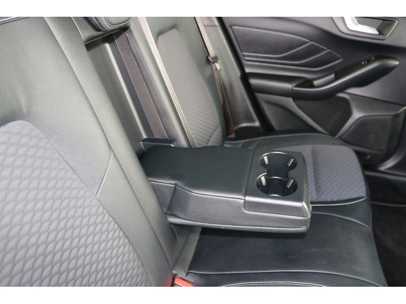 Used Ford Focus 2019 for sale - 74265628: Photo 16