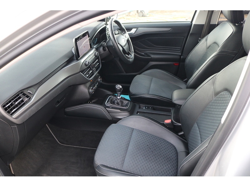 Used Ford Focus 2019 for sale - 74265628: Photo 17