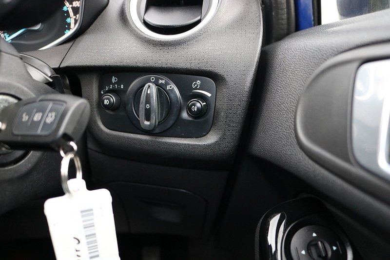 Used Ford Fiesta 2014 for sale - 76821310: Photo 26