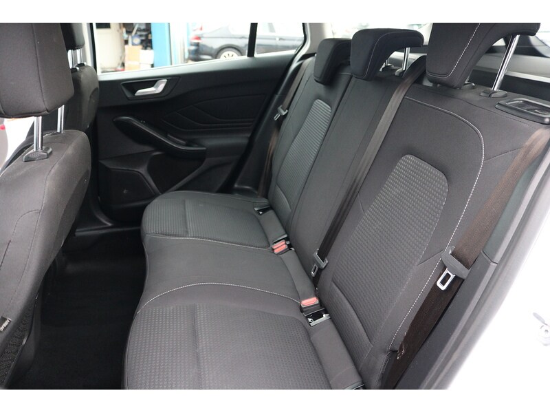 Used Ford Focus 2020 for sale - 74367458: Photo 25