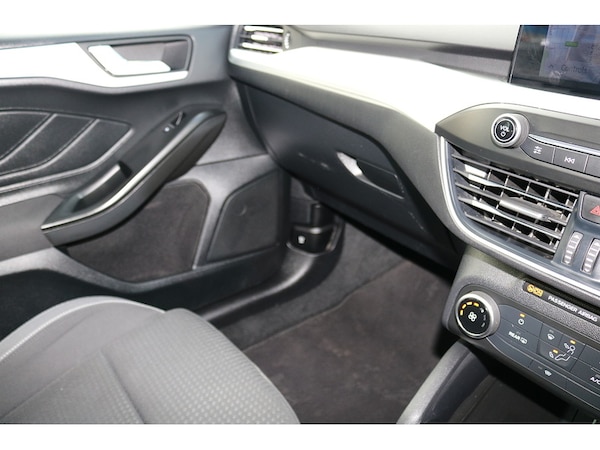 Used Ford Focus 2020 for sale - 74367458: Photo 39