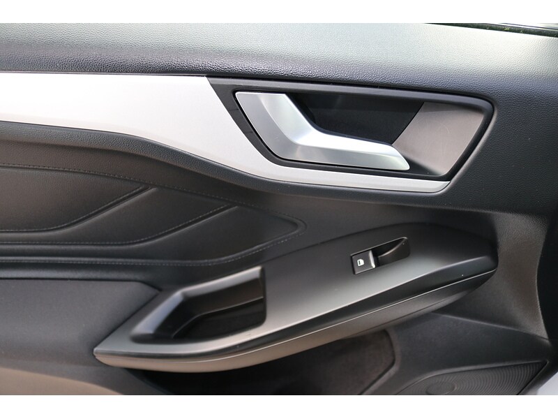 Used Ford Focus 2020 for sale - 74367458: Photo 45