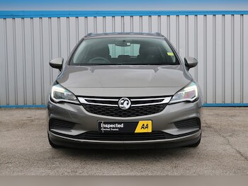 Used Vauxhall Astra 2018 for sale - 76413308: Photo