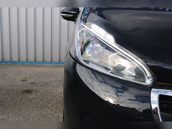 Used Peugeot 208 2019 for sale - 78709609: Photo