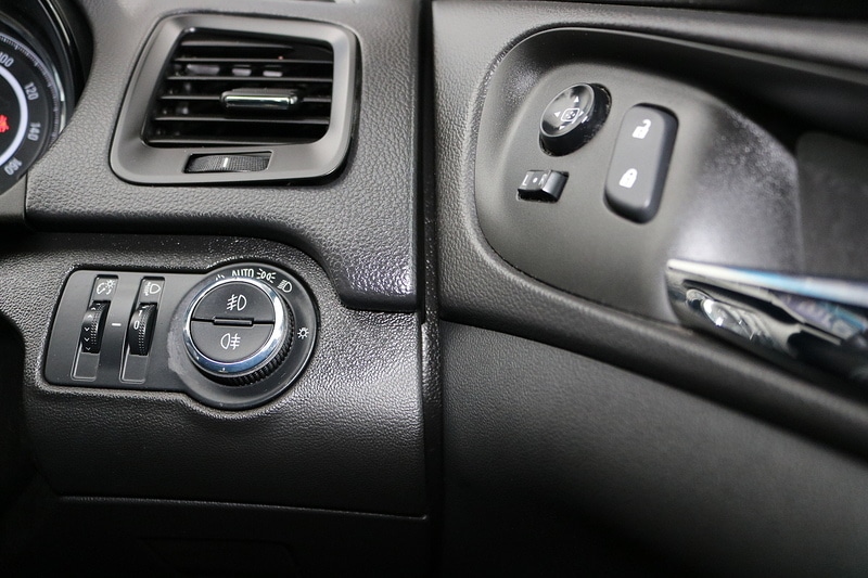 Used Vauxhall Insignia 2015 for sale - 77609515: Photo 26