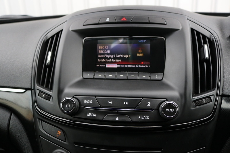 Used Vauxhall Insignia 2015 for sale - 77609515: Photo 30