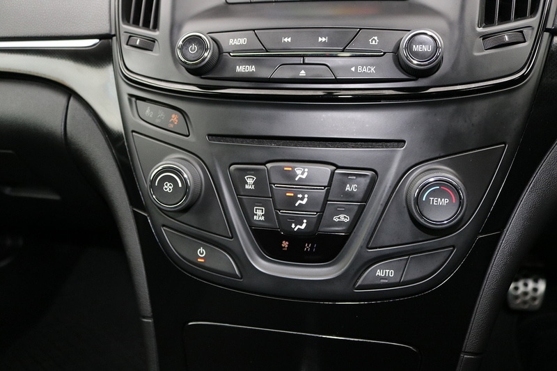 Used Vauxhall Insignia 2015 for sale - 77609515: Photo 31