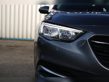 Used Vauxhall Insignia 2020 for sale - 76821325: Photo