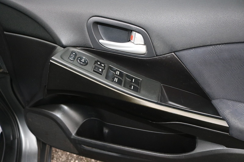 Used Honda Civic 2013 for sale - 75427412: Photo 32