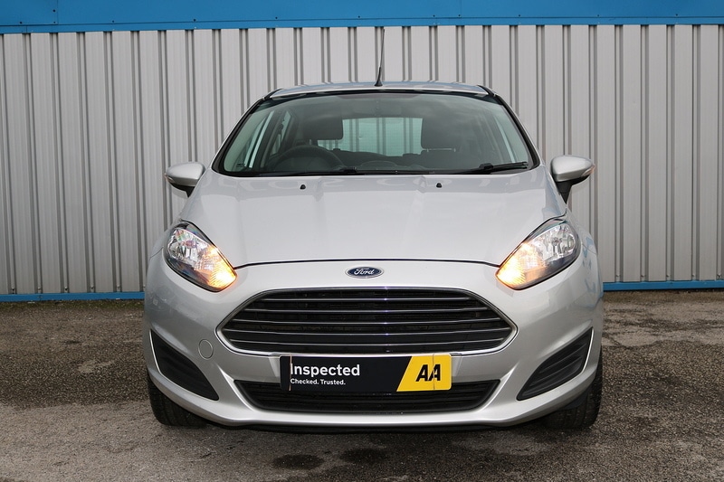 Used Ford Fiesta 2014 for sale - 76482564: Photo 2