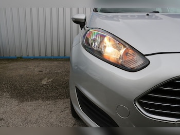 Used Ford Fiesta 2014 for sale - 76482564: Photo