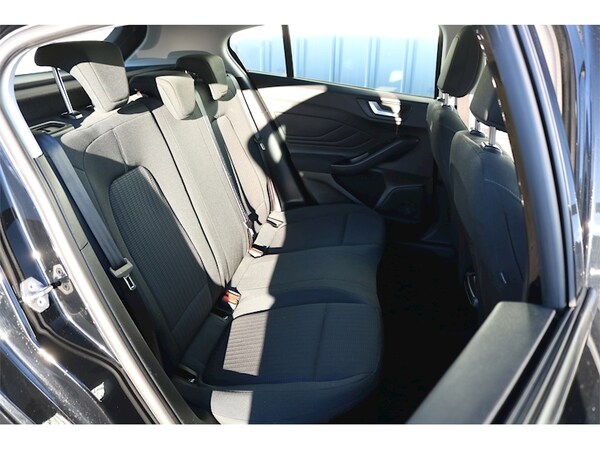 Used Ford Focus 2019 for sale - 74265648: Photo 8
