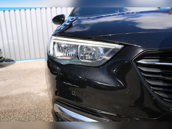 Used Vauxhall Insignia 2019 for sale - 78359116: Photo