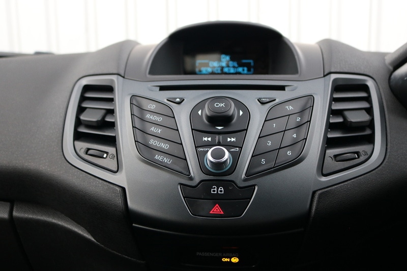 Used Ford Fiesta 2014 for sale - 76821298: Photo 24